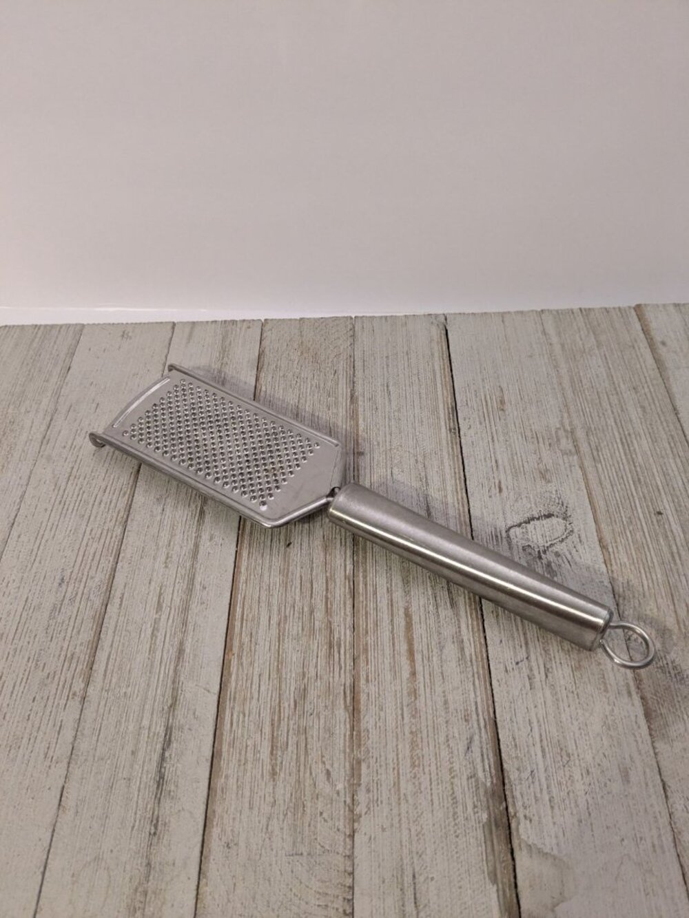 Oneida Grater Zester Cheese Garlic Stainless Steel Hand Held handle 10"